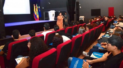Inducci&oacute;n a estudiantes nuevos y de homologaci&oacute;n 2024-1
