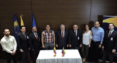 Subcribci&oacute;n de Convenio del marco de cooperaci&oacute;n interinstitucional con la Universidad Rafael Belloso Chac&iacute;n [URBE]